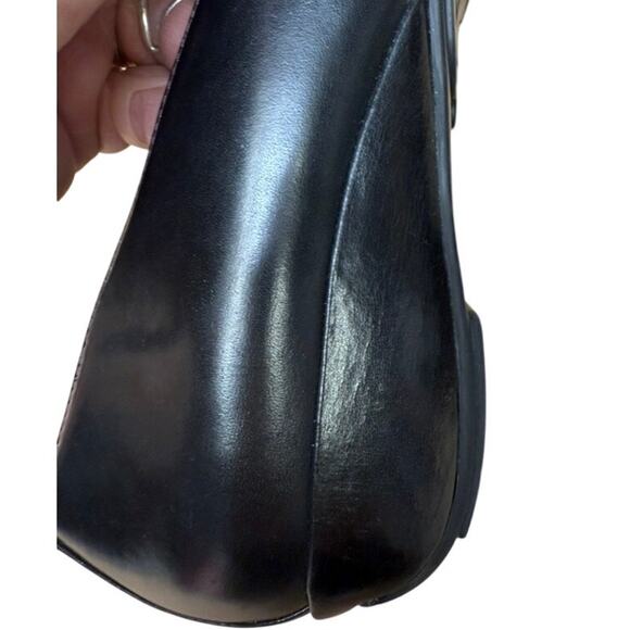 "CLARKS" Artisian Women's Black Wedge Slip On Leather Shoes SZ 8.5 Office MINT! - Picture 8 of 11